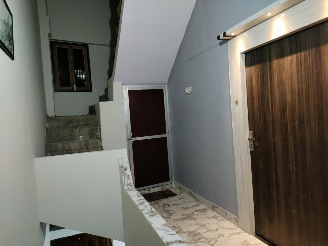 Banarasiya Apartment Varanasi Exterior photo